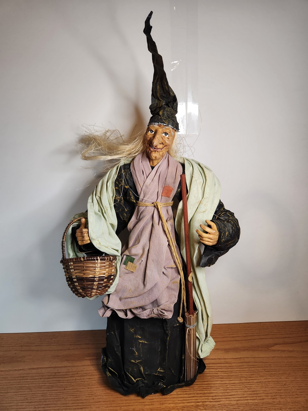 VTG Halloween Witch paper mache decorative figure 22".